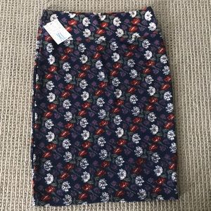 LuLaRoe Cassie size XL